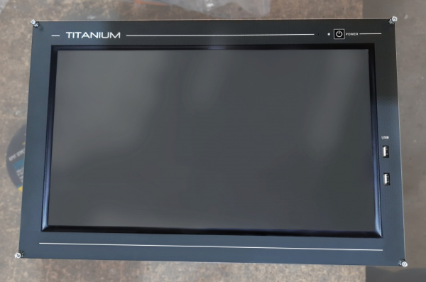 CNC11_Titanium_18